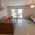 Nina Hébergement de vacances *