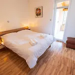 Hébergement de vacances Nina *