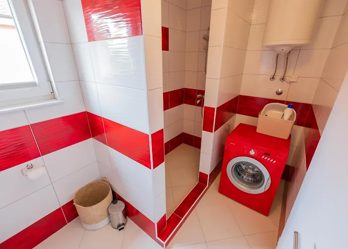 بيت للعطل Nina *